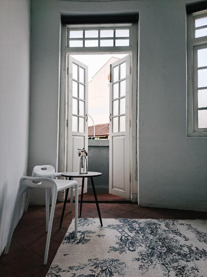 111 Hutton Lane Ostello George Town Esterno foto