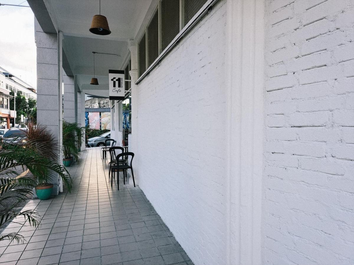 111 Hutton Lane Ostello George Town Esterno foto